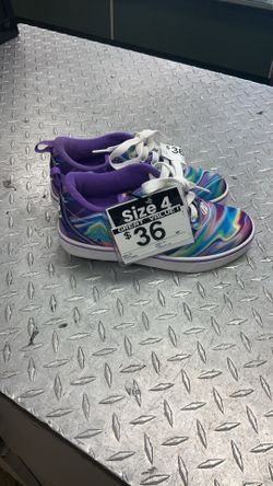 Heelys blue size 4