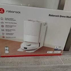 New Roborock Qrevo MaxV Robot Vacuum and Mop