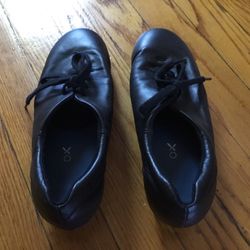 Cape zip Tap Shoes,  Black Leather, Size 7 1/5