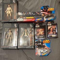 Selling a Cool Little Staach of star wars Tresure