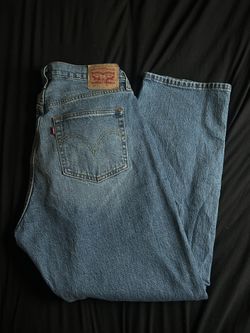 Women’s Levi Jeans