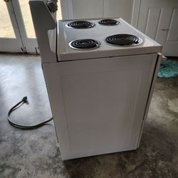 Frigidaire Stove