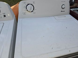 Washer and dryer set Amana