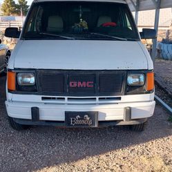 1992 GMC Safari Cargo