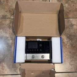 MUTLIEFFECT PEDAL FOR GUITAR