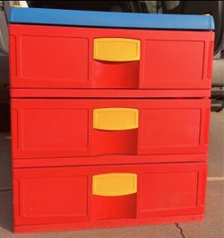 Kids Plastic 3-Drawer Storage Dresser