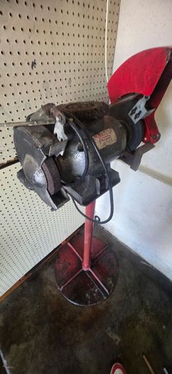 Bench grinder
