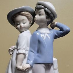 Lladro Puppy Love Figurine