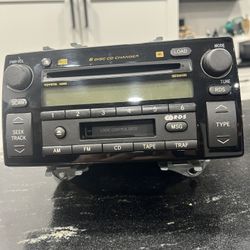 2004 Camry XLE Stereo Unit