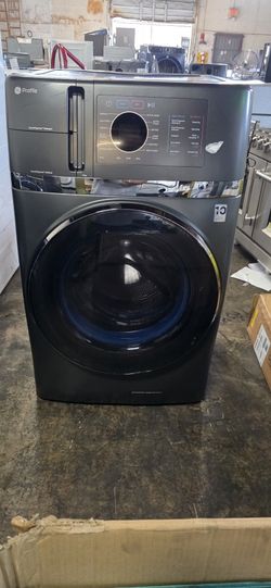 2025 GE PROFILE SMART ALL IN ONE WASHER DRYER FULL SIZE  LIKE NEW