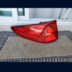 2018 -2021 HONDA ODYSSEY LEFT
TAILAMP TAIL LAMP LIGHT DRIVER SIDE
GENUINE USED OEM. i2