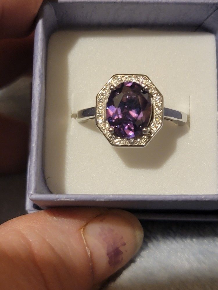 Beautiful Natural 4 Ct Purple Amethyst With White AAA White Cz's. Size 7.3 1/4 'S