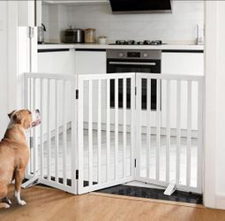Brand New 3 Panel Freestanding Pet Dog Gate measures 32"H by 60"W