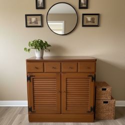 Ethan Allen Louvered Door maple wood Cabinet 2 doors/2 drawers all brass knobs 1950's