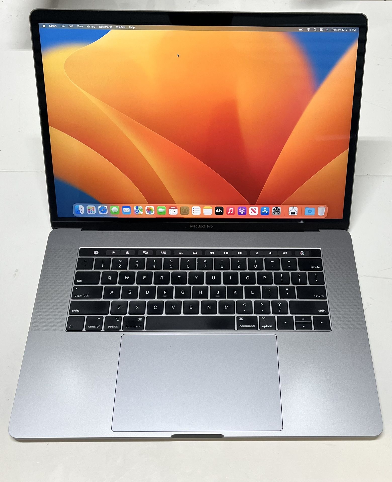 Apple MacBook Pro 15” TOUCHBAR 2.9 16GB 2TB Final Cut Logic Serato Photoshop