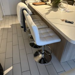 6 White Leather And Chrome Adjustable Bar Stools 