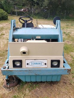 Tennant sweeper