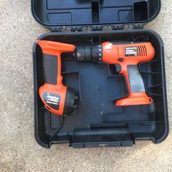 BLACK AND DECKER