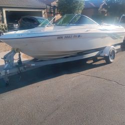 Boat - 1998 Sea Ray Mint Condition