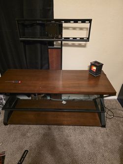 Tv Stand With Or Without Mount $50 Or Best Offer