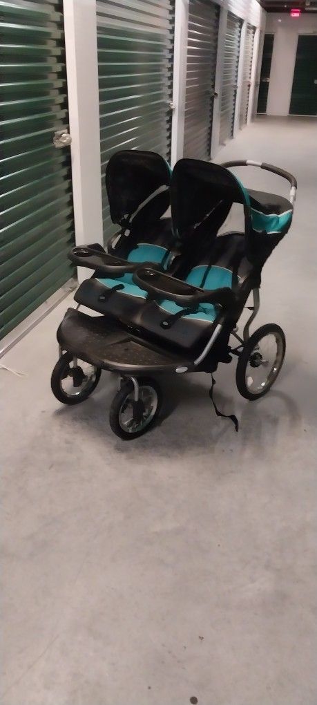 Baby Trend Navigator Double Jogger