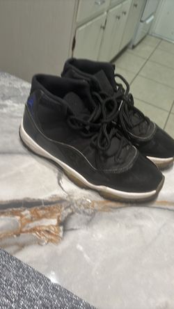 SPACE JAM SIZE 11