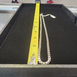Tiffany Silver Box Chain 37.8g 18" With Pouch