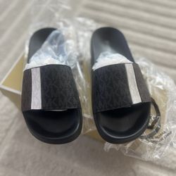Michael Kors Slides