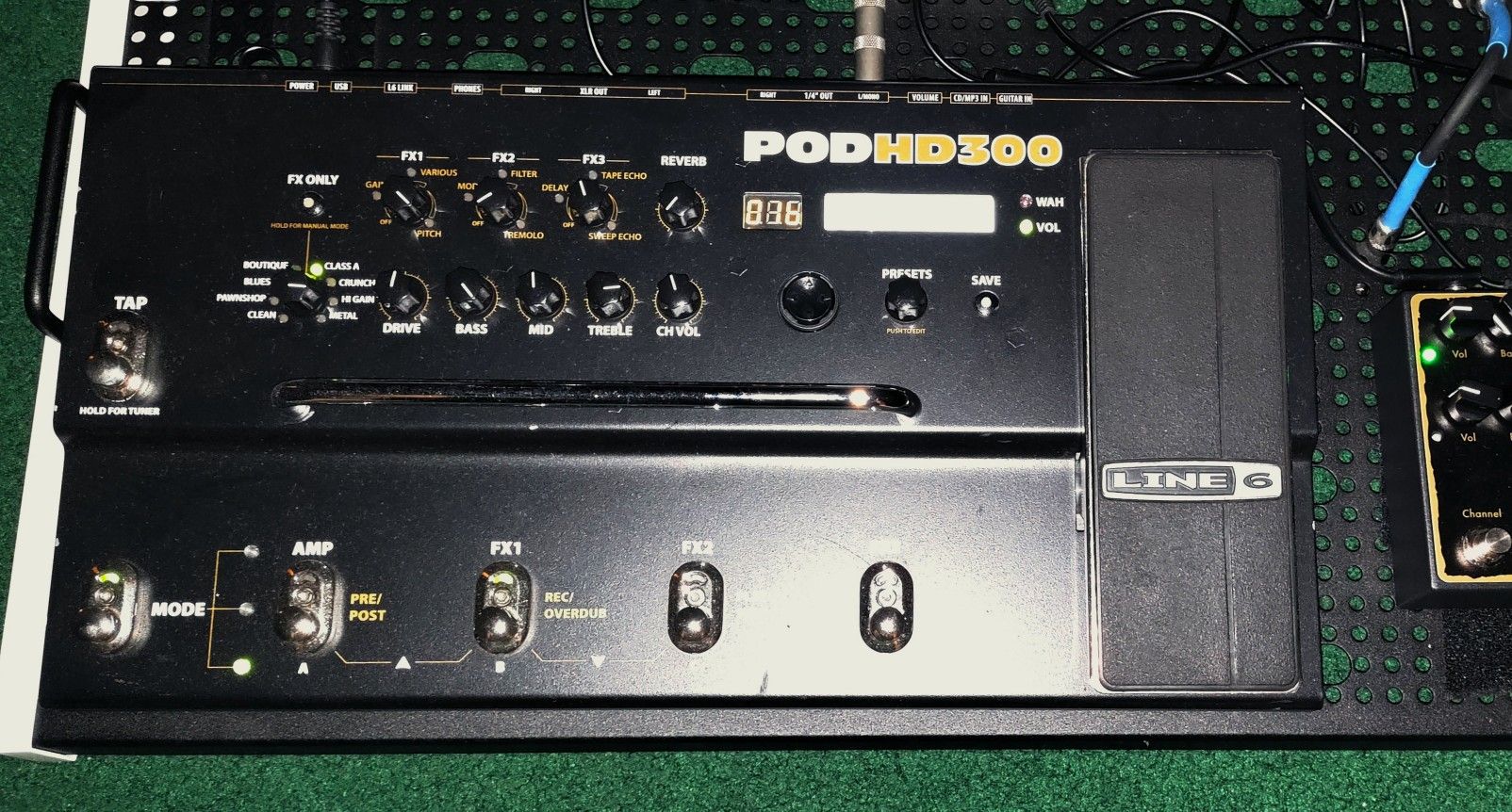 Line 6 PODHD300