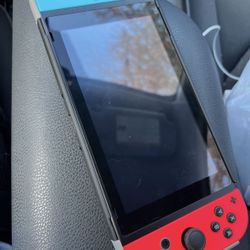 Nintendo Switch & backbone Controller