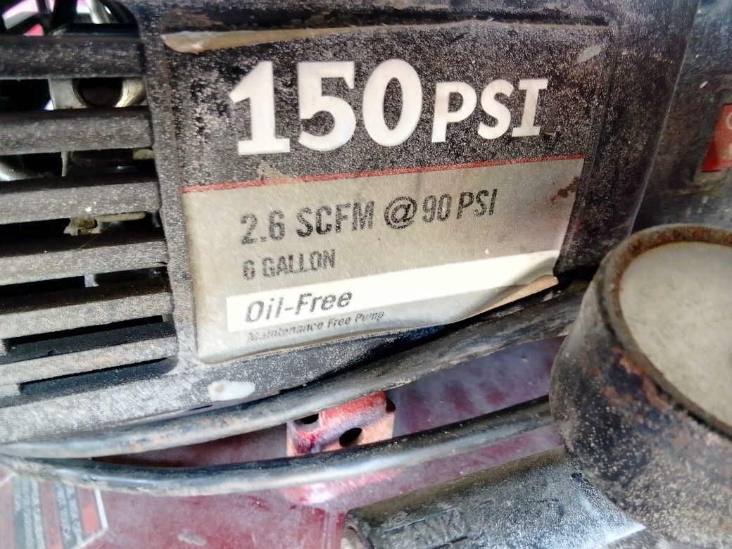 AIR COMPRESSOR