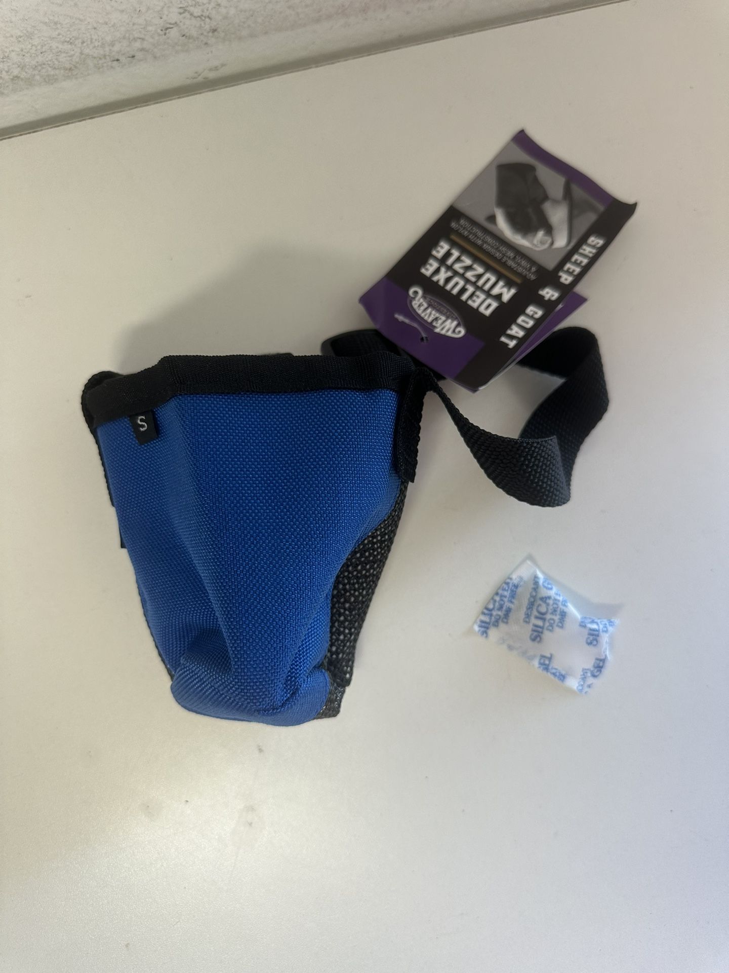 Weaver Leather Livestock Sheep/Goat Deluxe Muzzle -Blue -Size: Small