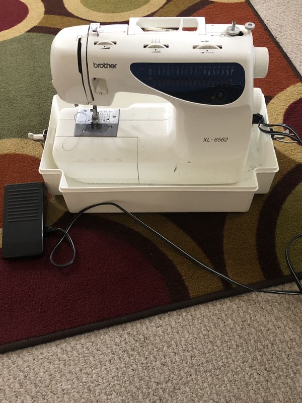 Brother xl 6562 sewing machine for Sale in Baltimore, MD - OfferUp
