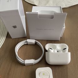 Airpods SEALED (pro 2nd gen)