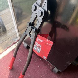 Milwaukee Bolts Cutter