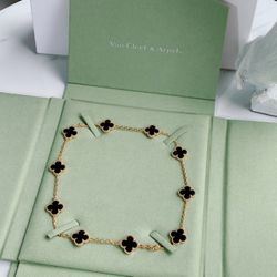 Van Cleef & Arpels Ten Flowers Black Onyx Necklace