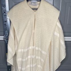 WOMENS RARE VINTAGE HILDA LTD 100% WOOL PONCHO JACKET COAT MADE IN ICELAND