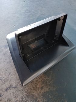 BMW X3 radio screen trim housing parts