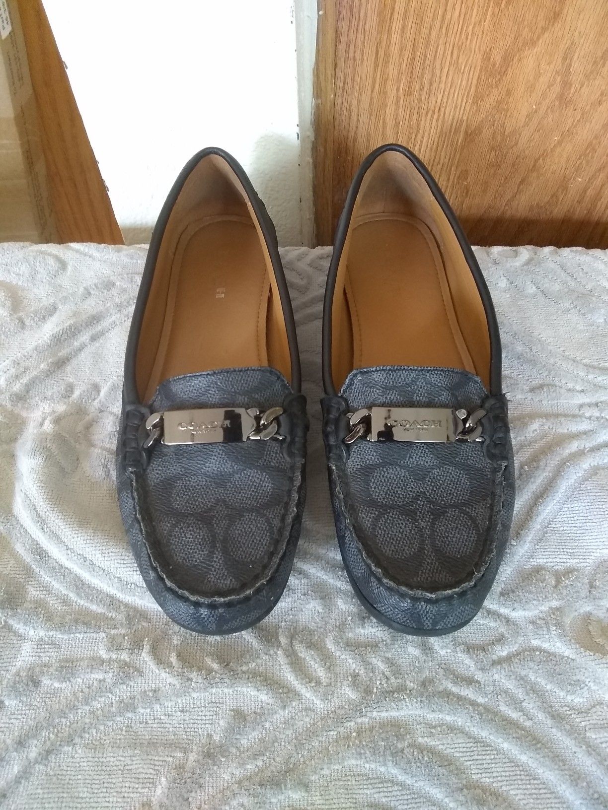 Woman shoes size 7