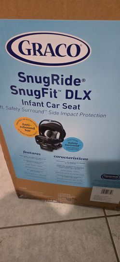 Graco SnugRide SnugFit DLX Infant Car Seat