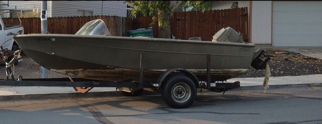 Glasspar Project Boat