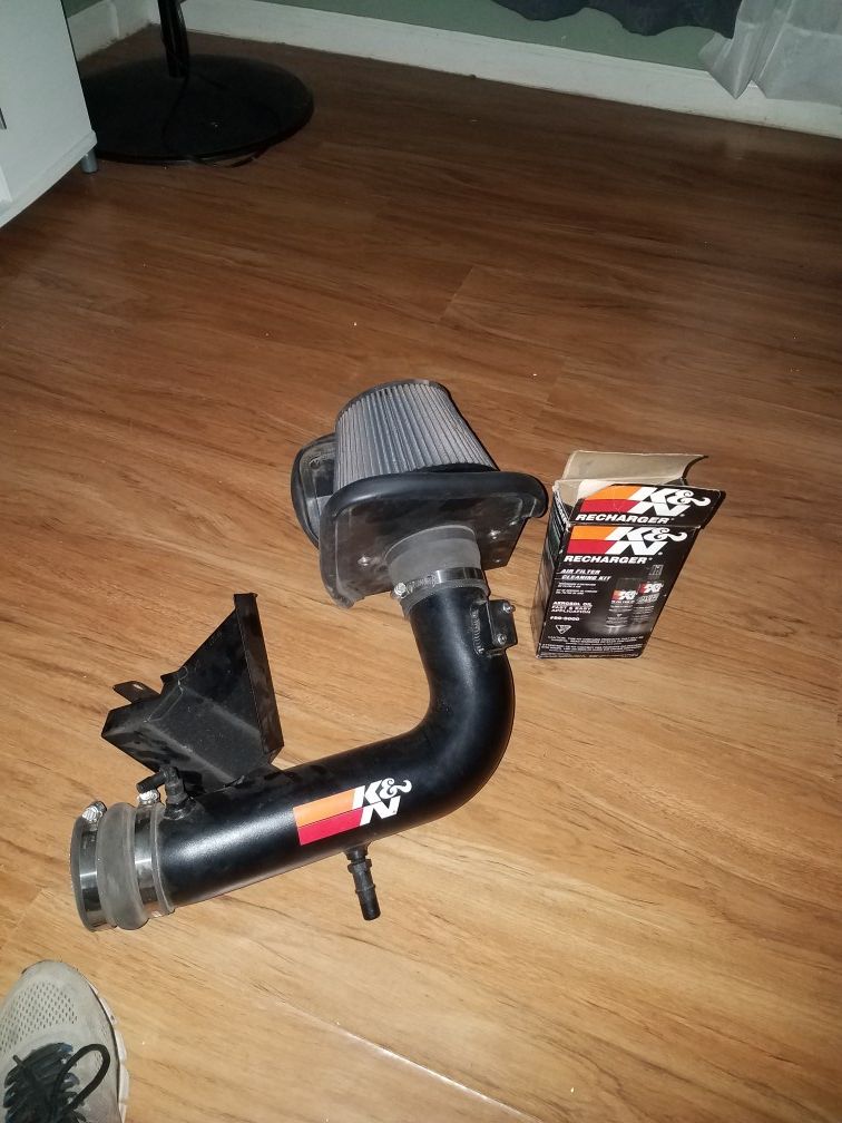 Ford Taurus Air intake