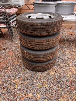 Honda CR-V wheels and tires