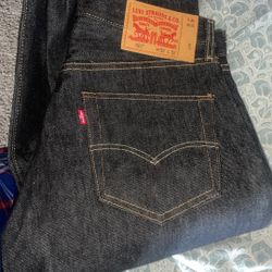 Men Levi’s