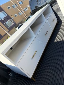 White console