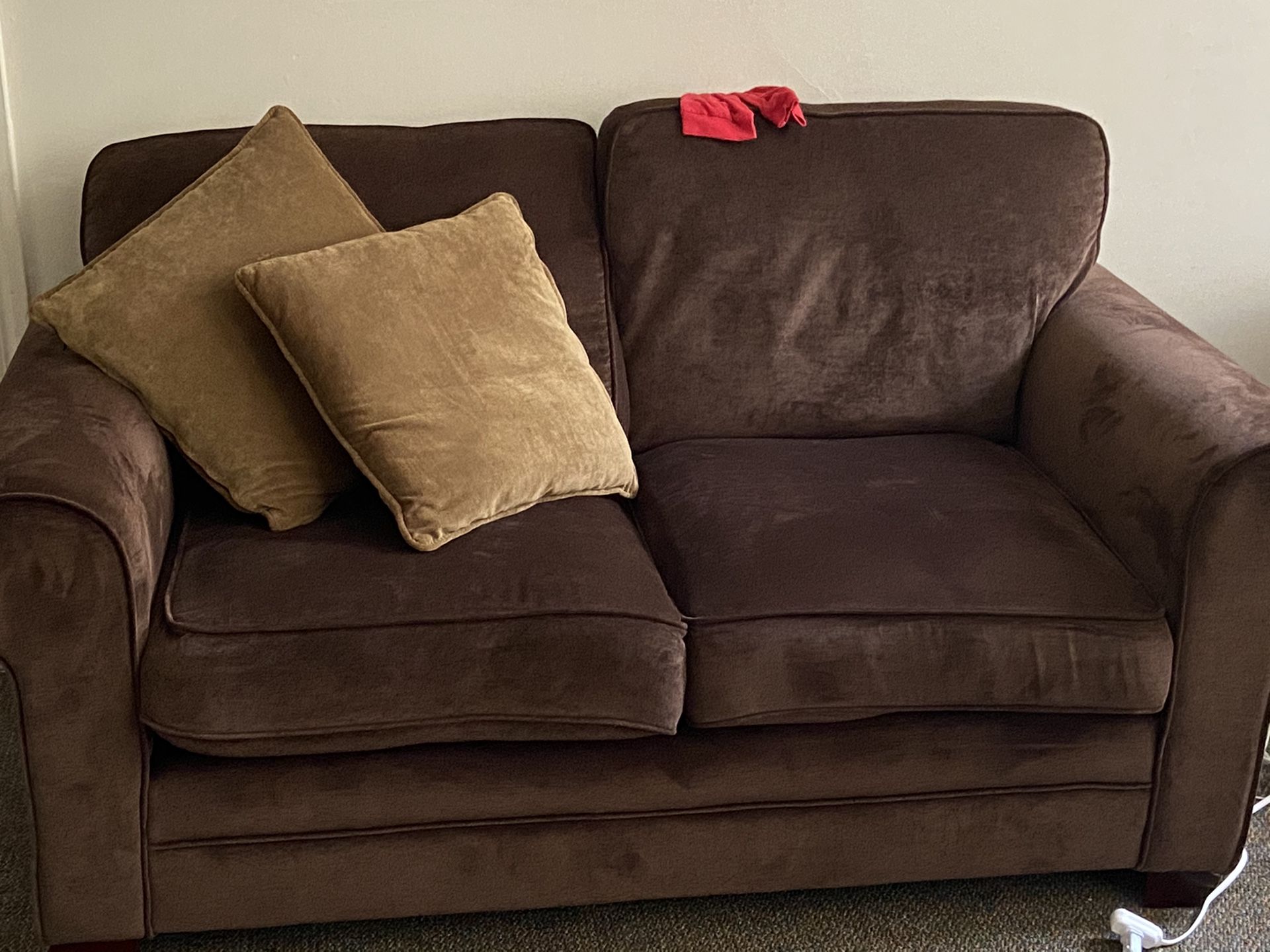 SOFA &LOVESEAT