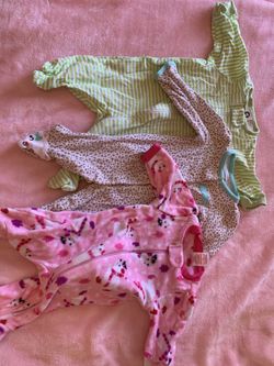 Newborn clothes