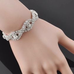 Gorgeous Rhinestone Bracelet- NEW  