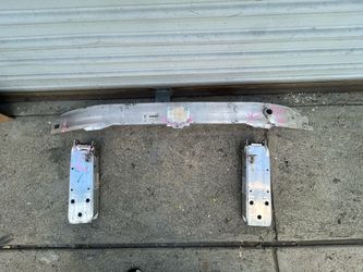 BMW 328| M3 428| FRONT REINFOCEMENT BAR IMPACT 2012 To 2020 USED OEM