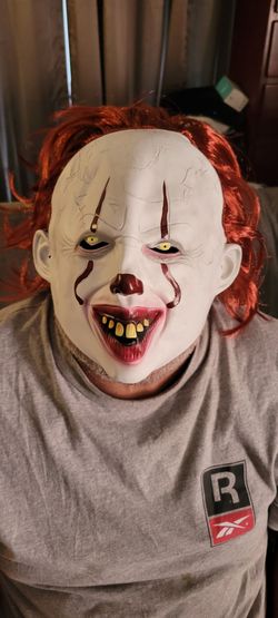Clown mask